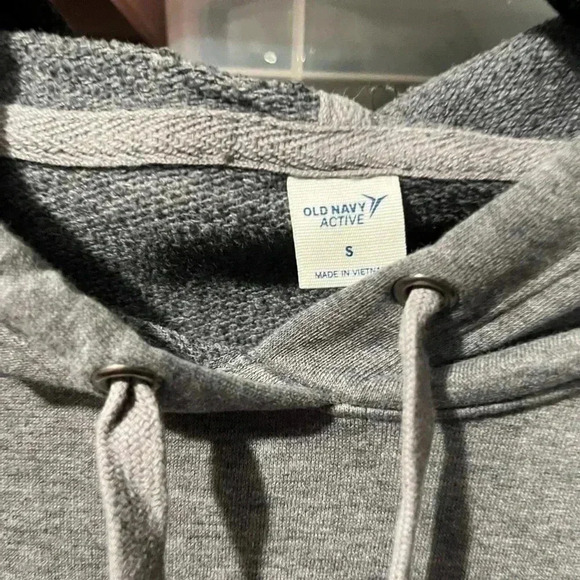 ~Old Navy~ Active Sweatshirt - Small - Picture 3 of 4